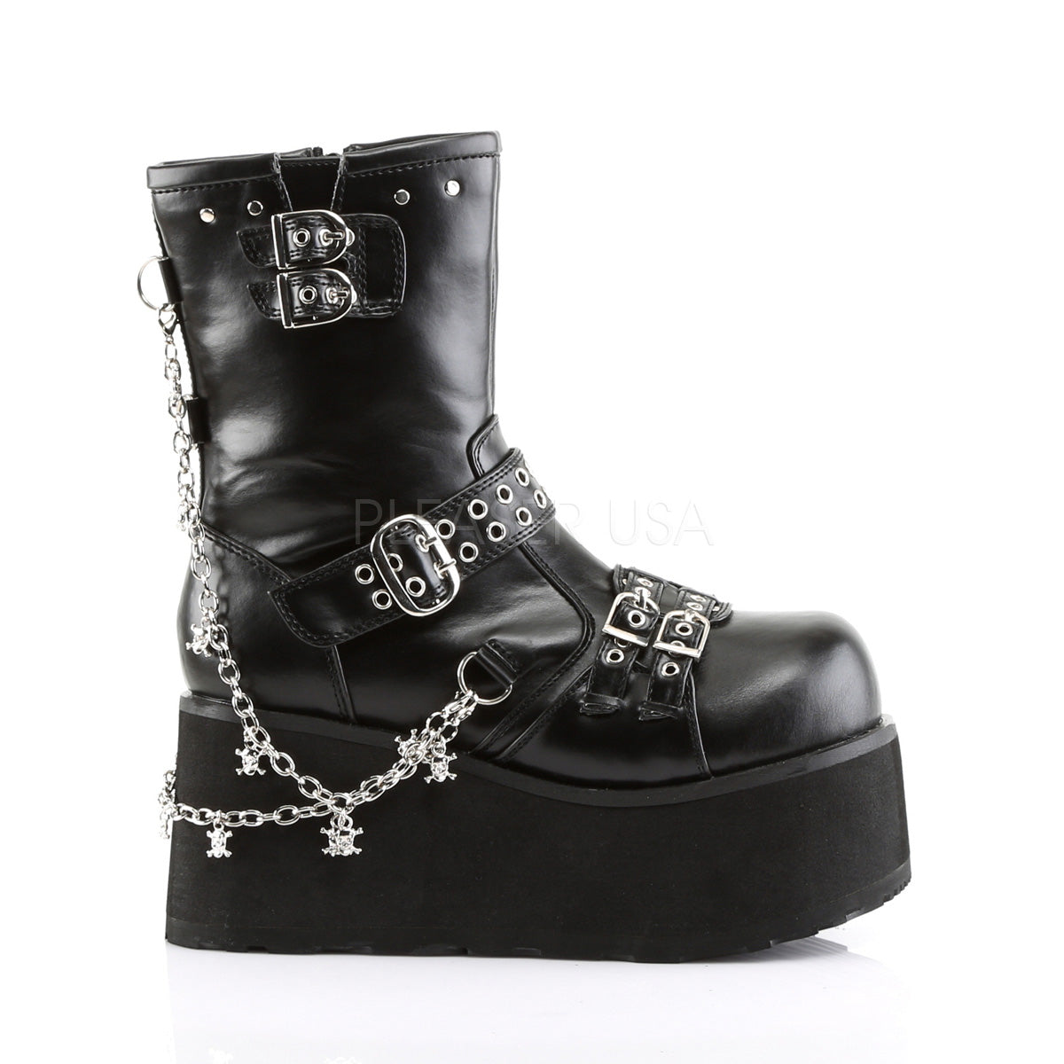 chains skulls boots
