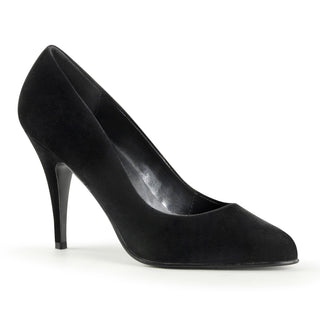 velvet black court pump with pointed toe and 10 cm stiletto heel.